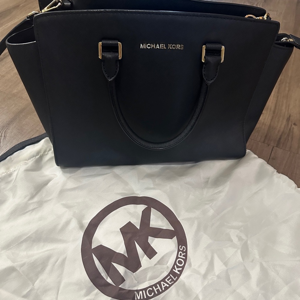 Michael Kors Selma Large Satchel